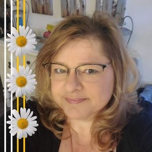 Meet your Posher, Linny